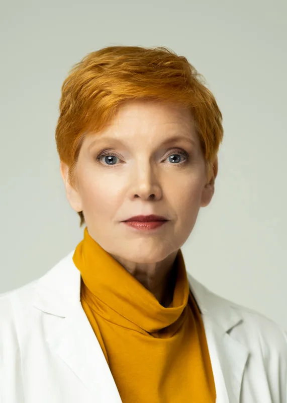 Kathleen Renish by Lars Henning Schroeder 